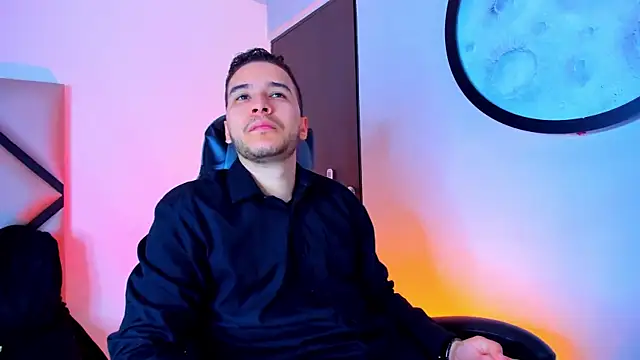 mike 257 online show from November 2025 11:54:02 AM