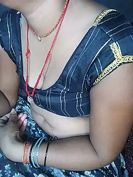 Snapshot of Hot_cauple_indian chatting on June 2026 07:46:01 AM Hot cauple indian online show from June 2026 07:46:01 AM