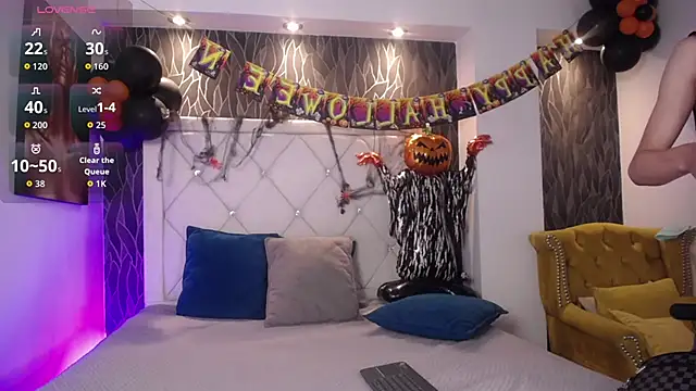 Snapshot of Mike_lawford1 chatting on October 2025 01:34:01 PM Mike lawford1 online show from October 2025 01:34:01 PM