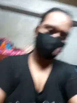 your kitty-03 online show from October 2025 05:35:01 PM