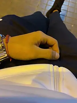 Anaconda Negra20 online show from November 2025 08:22:02 PM