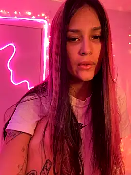 Mia Miaww online show from October 2025 02:01:02 AM
