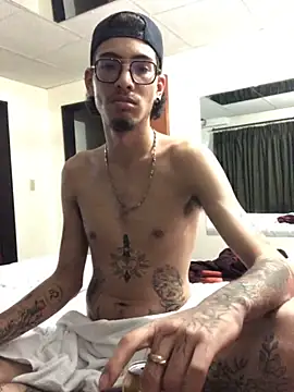 Snapshot of tian_doyt69 chatting on October 2025 01:50:02 AM tian doyt69 online show from October 2025 01:50:02 AM