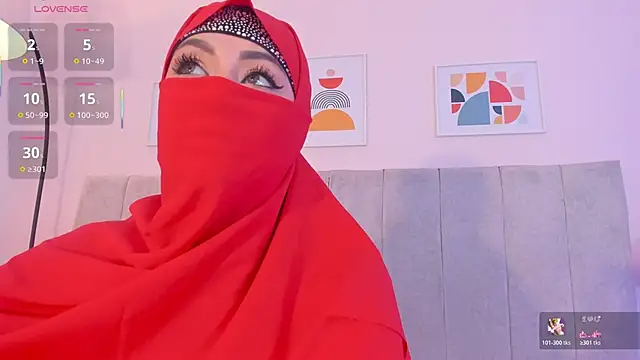 Snapshot of fatiima_ chatting on April 2026 06:10:02 PM fatiima online show from April 2026 06:10:02 PM