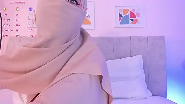 Snapshot of fatiima_ chatting on May 2026 07:22:02 PM fatiima online show from May 2026 07:22:02 PM