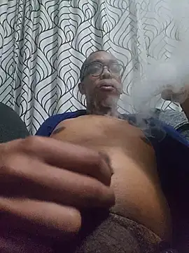 Snapshot of AlgeeBoksburg chatting on April 2026 06:47:01 PM AlgeeBoksburg online show from April 2026 06:47:01 PM