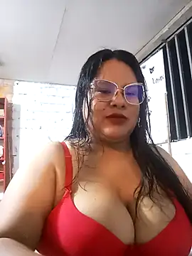 Snapshot of celeste122595 chatting on November 2025 03:06:02 AM celeste122595 online show from November 2025 03:06:02 AM