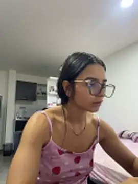 Snapshot of violeta365 chatting on June 2026 03:07:02 PM violeta365 online show from June 2026 03:07:02 PM