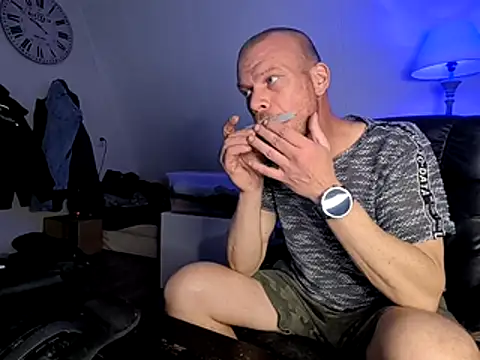 Kinky Play1 online show from March 2026 07:48:01 PM