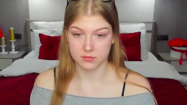 Snapshot of Stella_Light chatting on May 2026 05:58:02 AM Stella Light online show from May 2026 05:58:02 AM