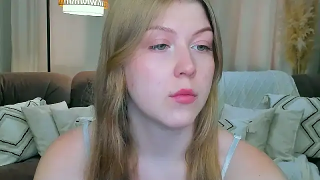 Snapshot of Stella_Light chatting on July 2026 11:23:01 AM Stella Light online show from July 2026 11:23:01 AM