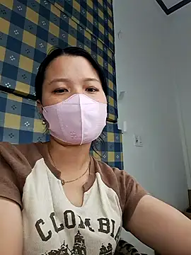 GinnaLa online show from October 2025 01:53:02 AM