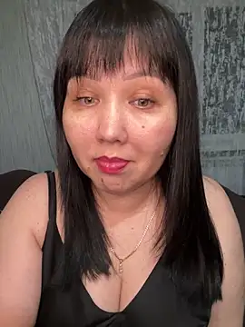 Love  Mom online show from March 2026 10:02:02 PM