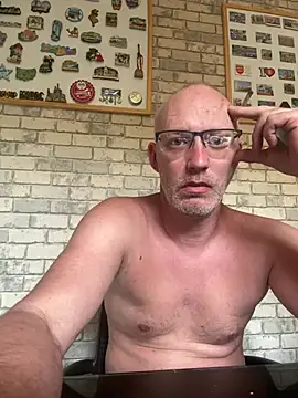 Snapshot of Cedric7653 chatting on May 2026 03:42:01 PM Cedric7653 online show from May 2026 03:42:01 PM
