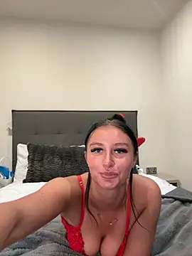 AlexandraLovex online show from October 2025 11:31:01 PM