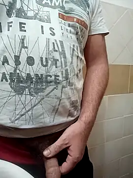 Snapshot of Romaeterna_ chatting on October 2025 03:29:02 AM Romaeterna  online show from October 2025 03:29:02 AM