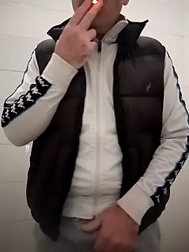 Romaeterna  online show from January 2026 06:46:02 PM