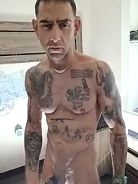 alphacloudGod online show from December 2025 09:41:02 PM