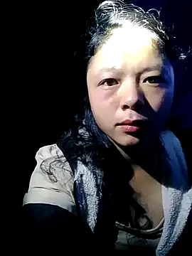 lisa-bae00 online show from October 2025 09:37:02 PM