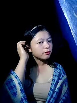 lisa-bae00 online show from November 2025 10:32:01 PM