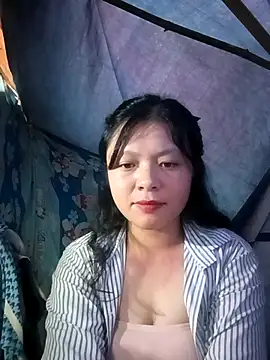 lisa-bae00 online show from November 2025 10:14:02 AM