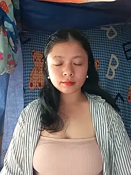 lisa-bae00 online show from December 2025 03:13:02 AM