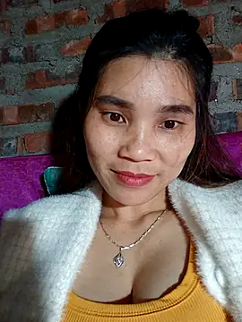 Bear bear0 online show from December 2025 04:13:02 PM