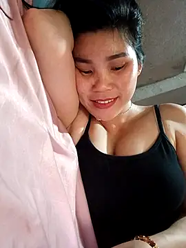 Snapshot of Bear_bear0 chatting on March 2026 04:35:01 AM Bear bear0 online show from March 2026 04:35:01 AM