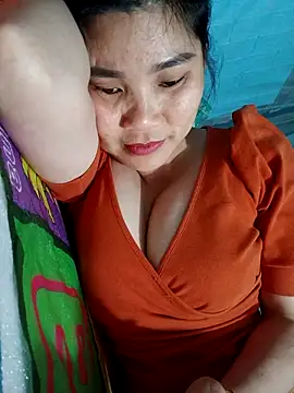 Snapshot of Bear_bear0 chatting on April 2026 01:41:01 PM Bear bear0 online show from April 2026 01:41:01 PM