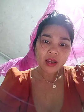 Snapshot of Bear_bear0 chatting on April 2026 10:42:01 AM Bear bear0 online show from April 2026 10:42:01 AM