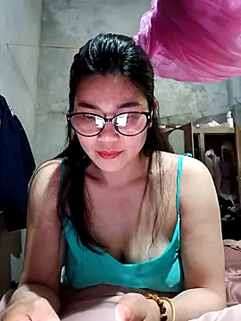 Snapshot of Bear_bear0 chatting on April 2026 04:08:02 AM Bear bear0 online show from April 2026 04:08:02 AM