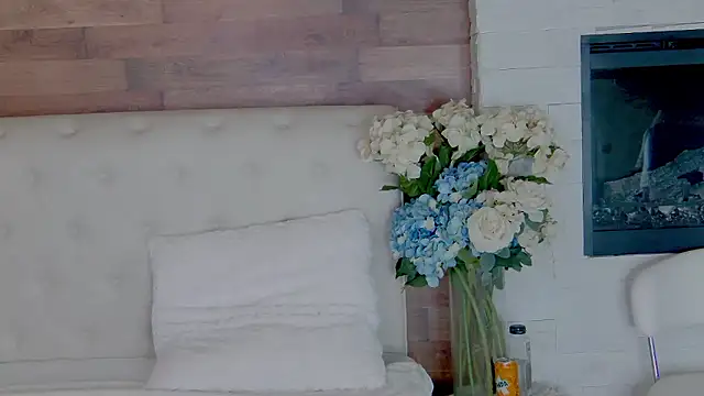 KendraNoir online show from January 2026 06:51:02 AM