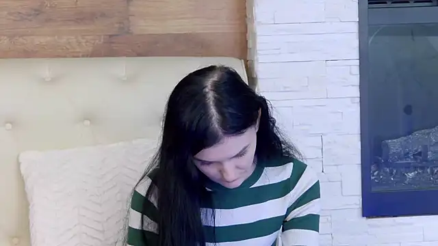 Snapshot of KendraNoir chatting on February 2026 07:03:02 AM KendraNoir online show from February 2026 07:03:02 AM