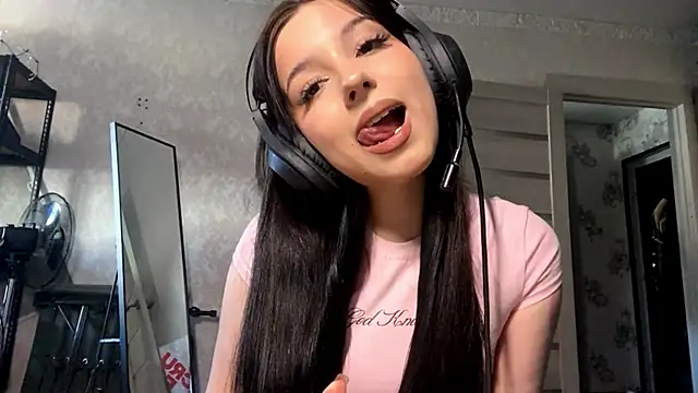 TashiaCassln online show from October 2025 07:52:01 AM