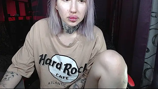 Snapshot of AuroraKeepFuck chatting on December 2025 08:13:02 PM AuroraKeepFuck online show from December 2025 08:13:02 PM