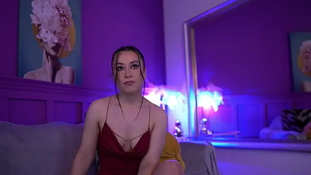 TiffanyVoss online show from November 2025 06:13:01 AM