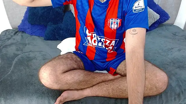 Zac Golden online show from November 2025 03:18:02 AM