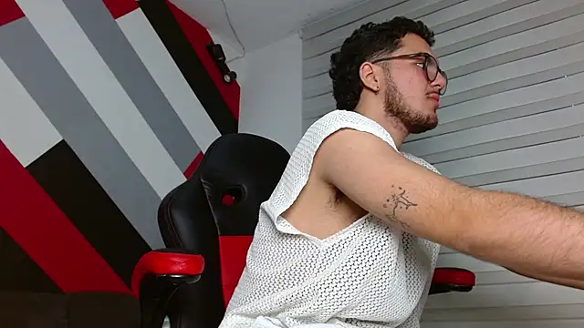 Zac Golden online show from January 2026 12:10:02 PM