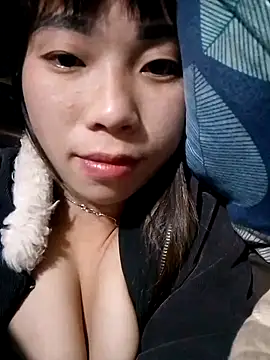 mekaka00 online show from December 2025 06:57:02 PM