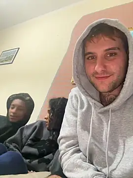 Snapshot of sexon950 chatting on October 2025 08:31:01 PM sexon950 online show from October 2025 08:31:01 PM