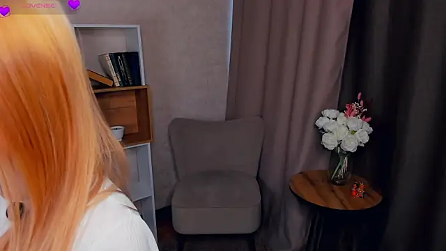 Snapshot of VerniceSpyres chatting on October 2025 04:57:02 AM VerniceSpyres online show from October 2025 04:57:02 AM