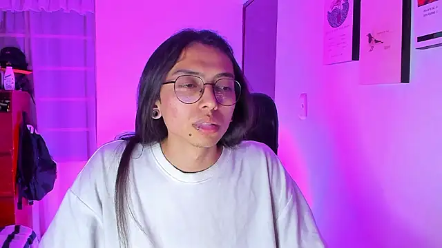  Astrea  online show from March 2026 02:52:02 AM