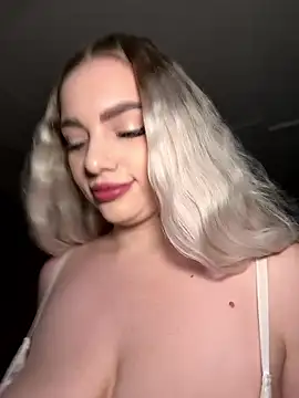 HugeBoobsAlice online show from January 2026 05:12:01 AM