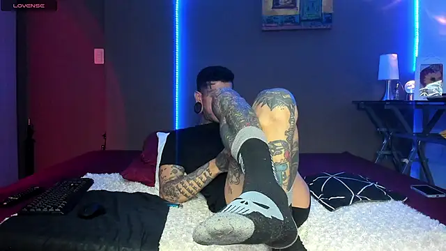 cleoo jhonny online show from March 2026 03:06:02 AM