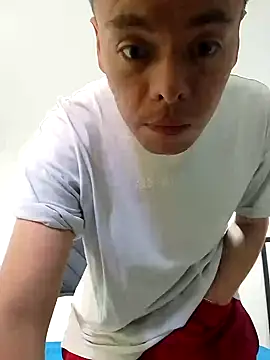 Snapshot of Damian9500 chatting on October 2025 06:50:02 PM Damian9500 online show from October 2025 06:50:02 PM