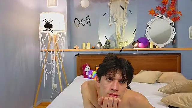 elvano et online show from October 2025 09:00:02 AM