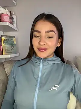 Talia Bonet online show from November 2025 02:17:02 PM