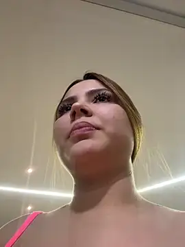 Snapshot of Beella1_ chatting on June 2026 10:30:02 AM Beella1 online show from June 2026 10:30:02 AM