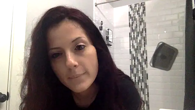 Snapshot of Niccollenic chatting on May 2026 09:27:02 AM Niccollenic online show from May 2026 09:27:02 AM