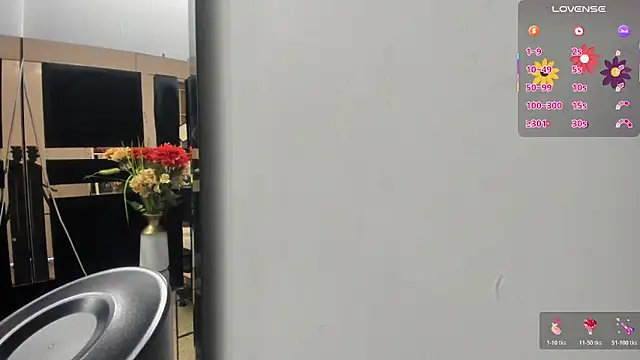 mirandaduboiss online show from February 2026 04:51:02 PM